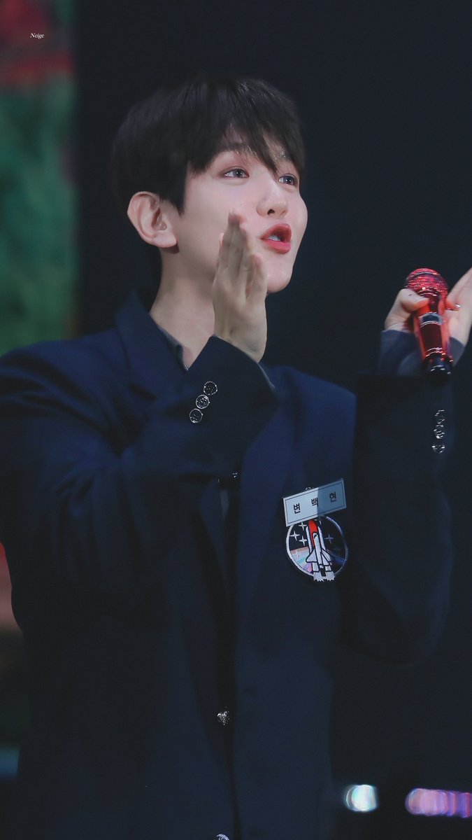NeigeBH's tweet photo. 230409 엑소 팬미팅 EXO' CLOCK
chu🐶

https://t.co/IYPA9npzAz
https://t.co/Mh0HbXQrET

#백현 #Baekhyun https://t.co/xTKBf3LpiW