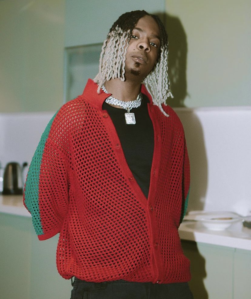 T.U.E on Twitter "You need a catchy chorus for a love song, Who are you calling? 📞💗"