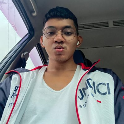 pee_wolf's tweet image. Accidental rebranding kasi namali gupit si kuya at wala ako nagawa