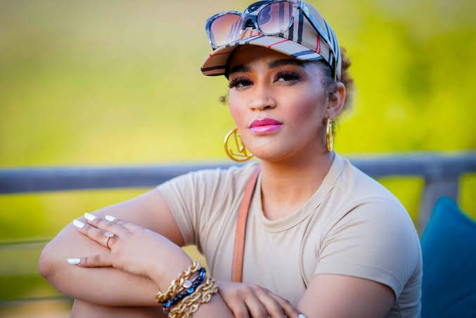 FUN FACT: 

#RHODurban star Annie Mthembu nèe Ludick, is the Director of a company called WeDo Marketing

The company does event management &amp; marketing, and has serviced clients like Paramount Global in SA🇿🇦 … recently for Thando Thabethe’s reality show launch

#KgopoloReports