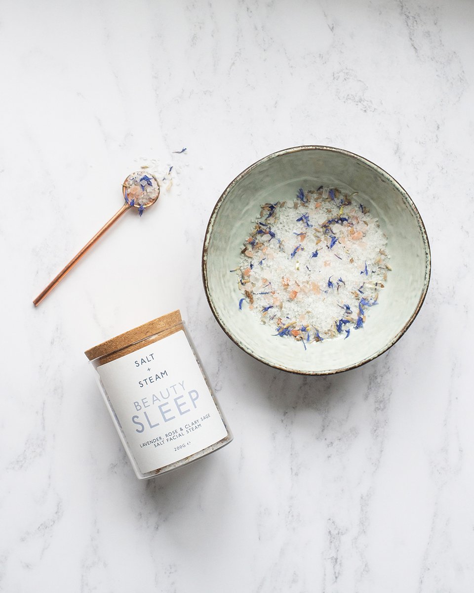 Gift Focus Magazine tweet media