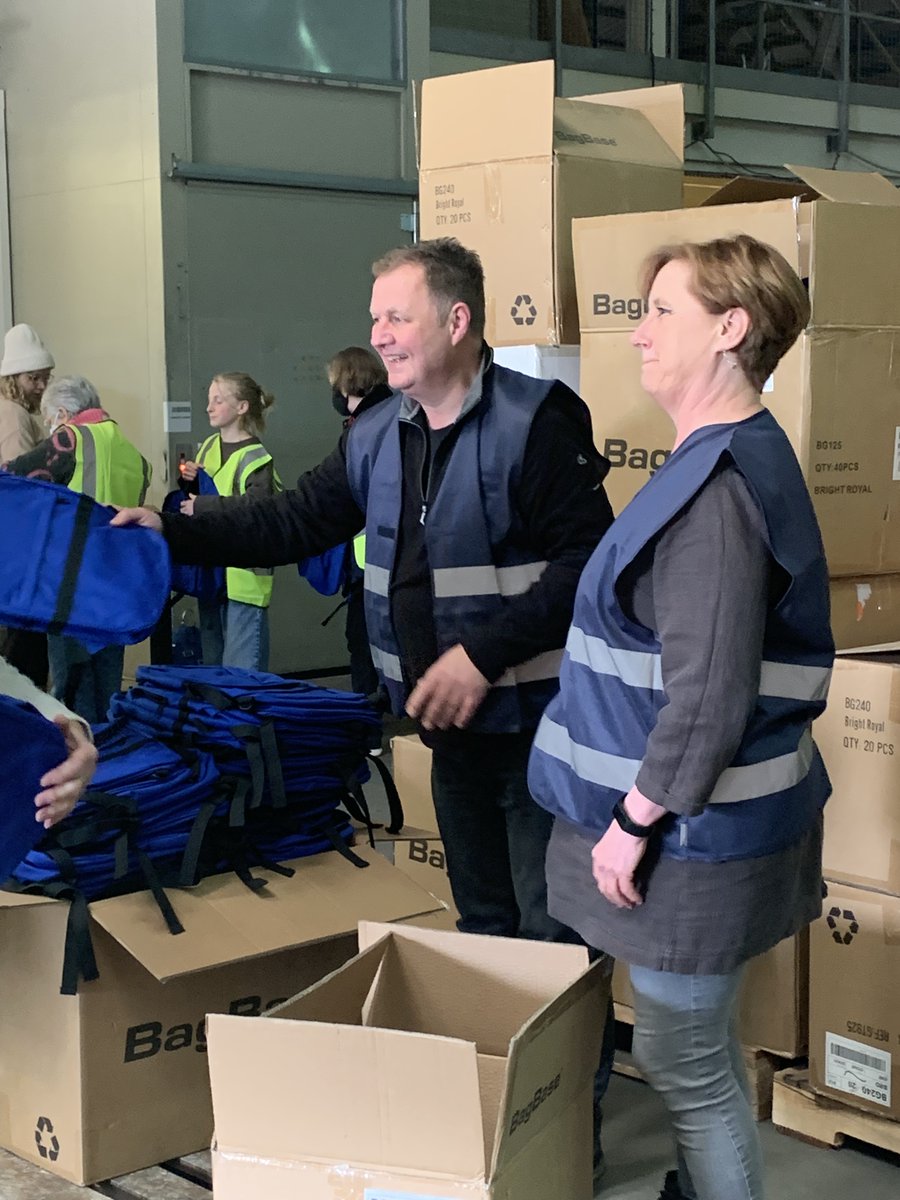LittleToller's tweet photo. Exactly a year ago with the help of 250 incredible volunteers we packed 10,000 backpacks for Ukrainian Children displaced &amp; homeless because of the war. 

The best of humanity was in that warehouse. It was exhausting, extraordinary, hopeful. It changed my life. 

Happy Easter! https://t.co/czDE6XBrlS