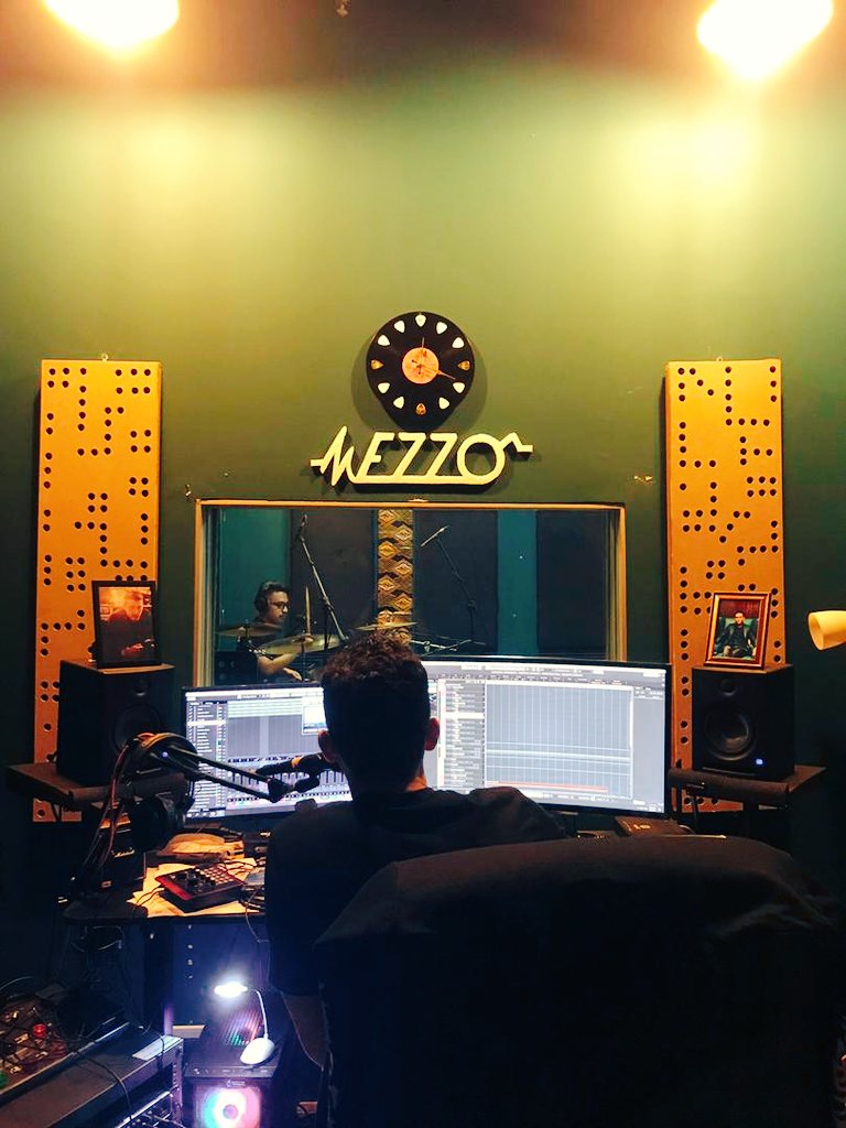 MuhamadFirdhaus's tweet photo. Drum tracking #Alhamdulillah https://t.co/vMu49KsNN4