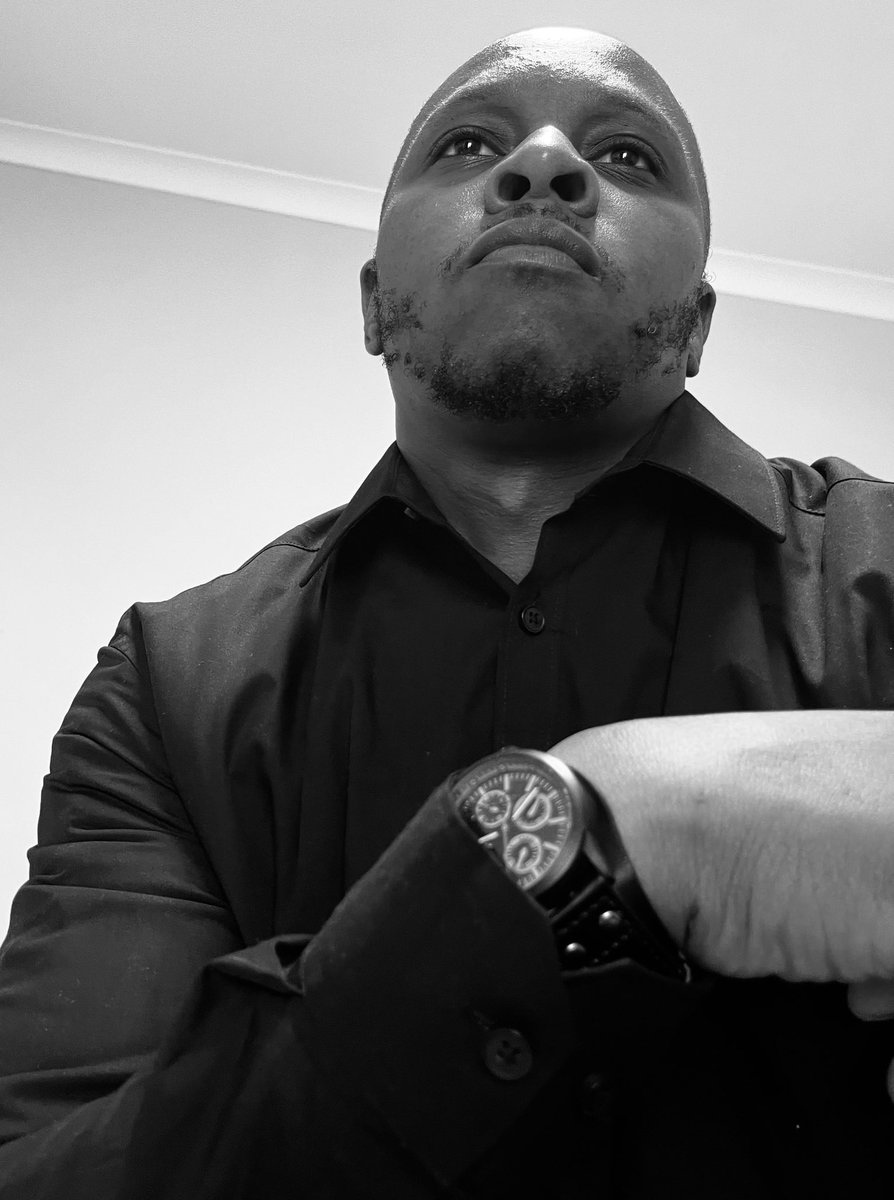 Keep grinding until your shining 
#HappyEaster #GoodFriday #makeupyourmind