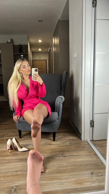 💗💗💗 https://t.co/Jiz10JMgfY