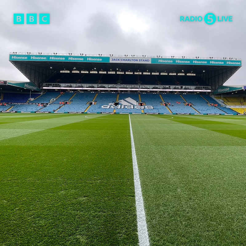 5liveSport's tweet photo. We've arrived at Elland Road for #LEEPAL โช๏ธ๐ฆ
A relegation six pointer in store โ๏ธ
Join us now for all the build-up on @BBCSounds ๐ฒ๐ป
#BBCFootball