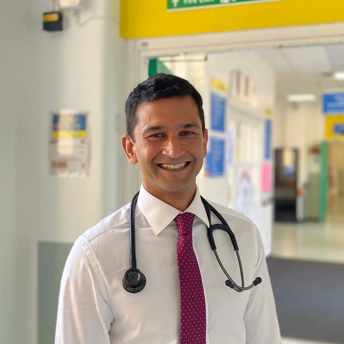 📢 Ahead of the 96-hour junior doctors strike from Tuesday, we urge people to come forward if they need urgent care. 

“If you need medical help, don’t delay and visit 111.nhs.uk unless it's life-threatening, then call 999." Read more here👉  buff.ly/412LoCY