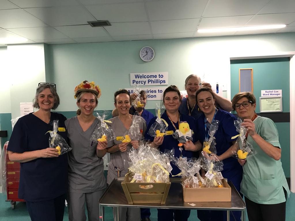 Happy Easter from the team on Percy Phillips ward @NorthBristolNHS
Each new mum will receive a knitted chick and creme egg from the team with love 🐣❤️
#NBTPROUD #teampercy