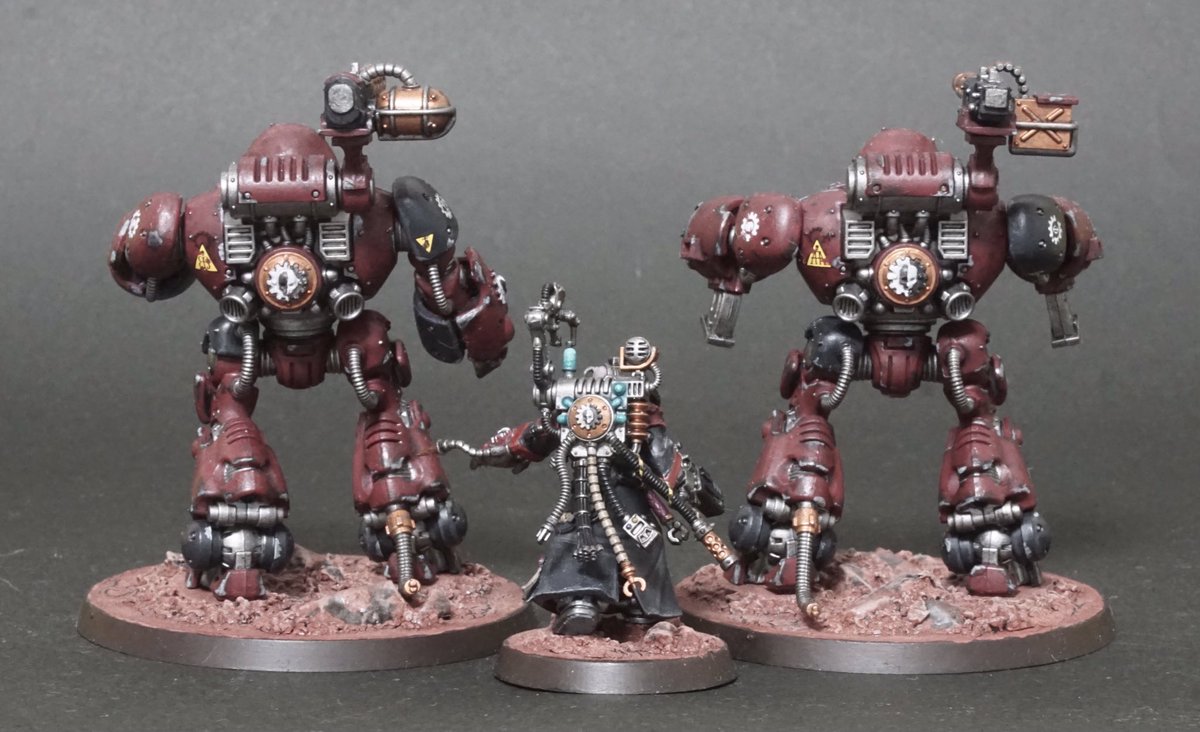 am_create_pm's tweet photo. カステラン・ロボット、
サイバネティカ・データスミス、
完成しました！

#warhammer40k
#WarhammerCommunity
#AdeptusMechanicus https://t.co/LonsK6aOUD