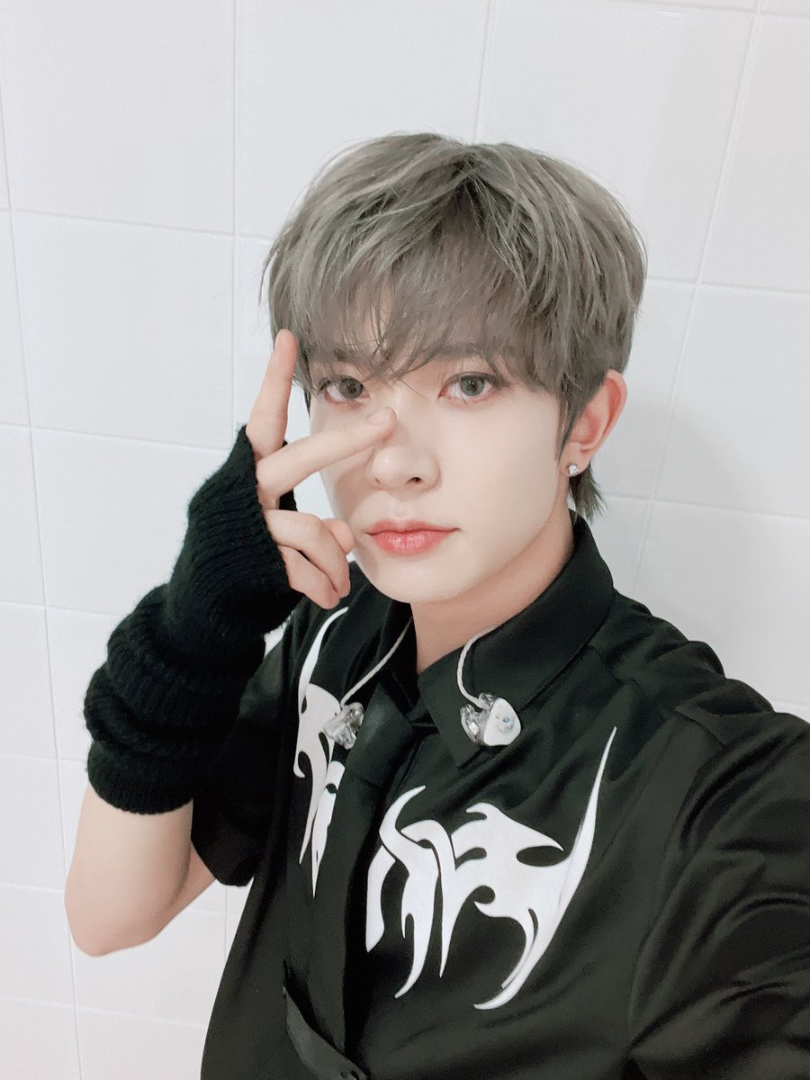 ENGENE_k_n129's tweet photo. ヒスンひょんに投票💖
#ENHYPEN_HEESEUNG
#ENHYPEN_members
#upick #Main_VOCAL https://t.co/6fytrDOusu