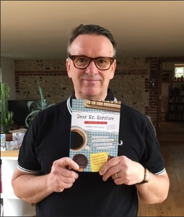 We will never tire of this pic #2 @chrisdifford with Book 1.. #DearMrKershaw @Squeezeofficial .. with a donation to CRISIS.. £1,028 raised in 2 months :) amzn.to/3KihpjL