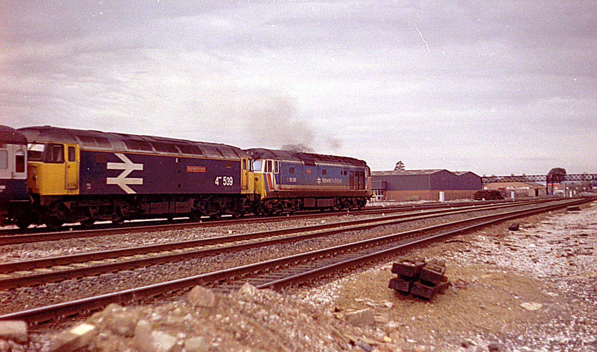 50019 Ramillies tows dead 47539 Rochdale Pioneers to Exeter. Photo: Taunton, 01.07.1989. #DIESEL #railway #locomotive #Taunton #Rochdale #RochdalePioneers #Class50 #Ramillies #Class47 #duff #hoover @NamiHusky