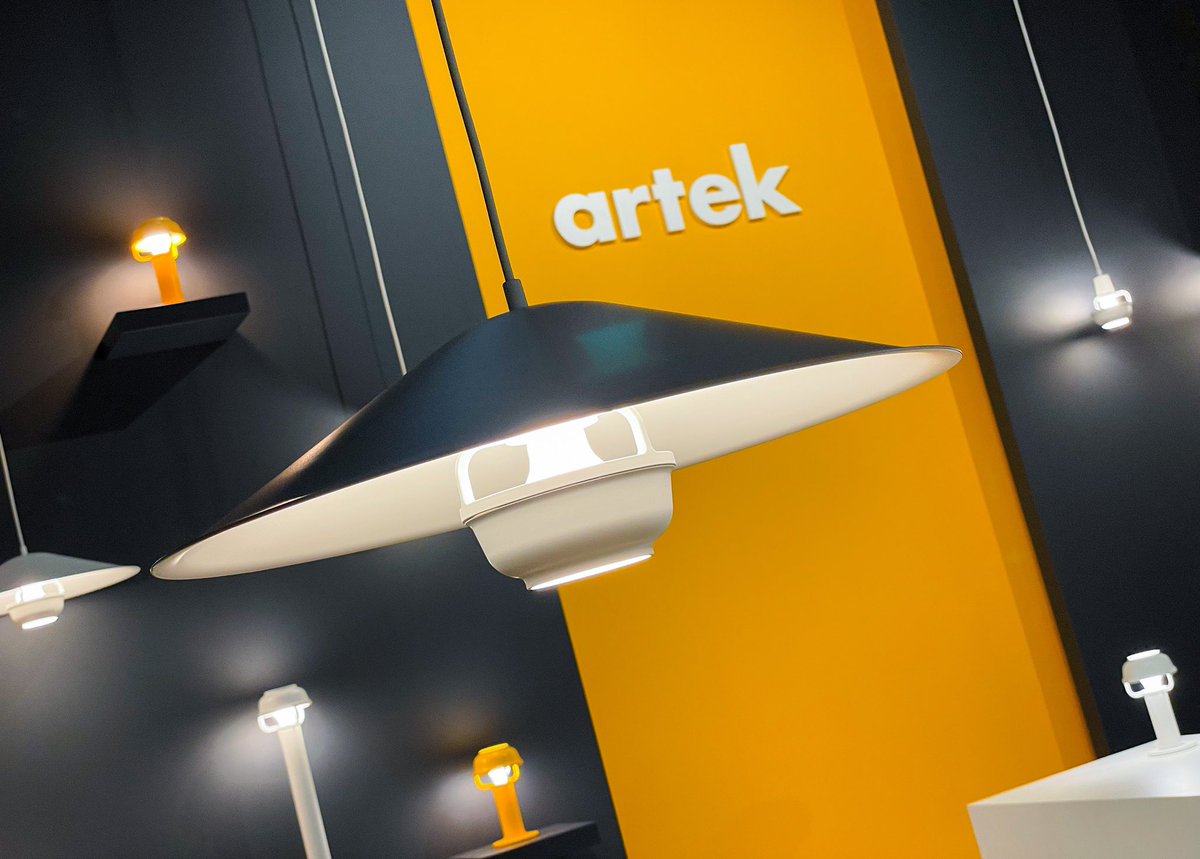 #artek #stockholmfurniturefair #stockholm #sweden #🇸🇪 #design #productdesign #industrialdesign #lamp @artek_global @visitstockholm @visitsweden