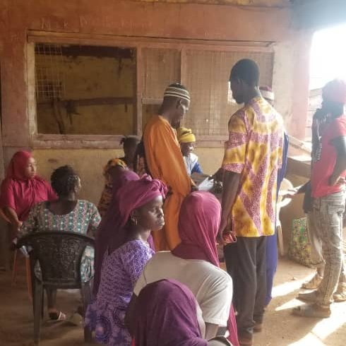 abdulrashid_99's tweet photo. Day 3 #Falaba district: ECSL continues #Voter #Registration Card Issuing - 7th April to 16th April 2023; 7:00AM to 5:00PM daily. #PWD #women #youth #inclusion!
✅Mana
✅Porpon
✅Gbindi
✅Sinkunia https://t.co/UrPZaIh5V3