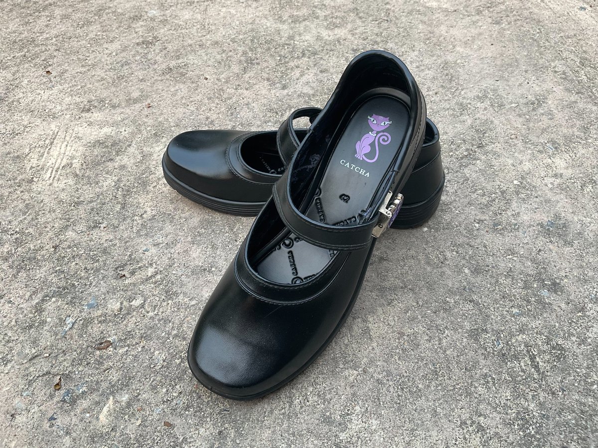 p_cxbb61's tweet photo. #รองเท้าหนังนักเรียนหญิง
📌 รองเท้า catcha ไซส์ 42
📌ราคา 240฿ ส่งฟรี***
📌เคยใส่แค่ครั้งเดียว สภาพดีมากกก
📌ตรงบัคเคิลรูปแมวสามารถหมุนได้สองหน้า
#รองเท้าหนัง #รองเท้านักเรียนหญิง #รองเท้าcatcha #catcha #รองเท้ามือสอง #รองเท้าราคาถูก #นักเรียน #รองเท้า #ส่งต่อรองเท้ามือสองของแท้ https://t.co/xcmoFEEkDa
