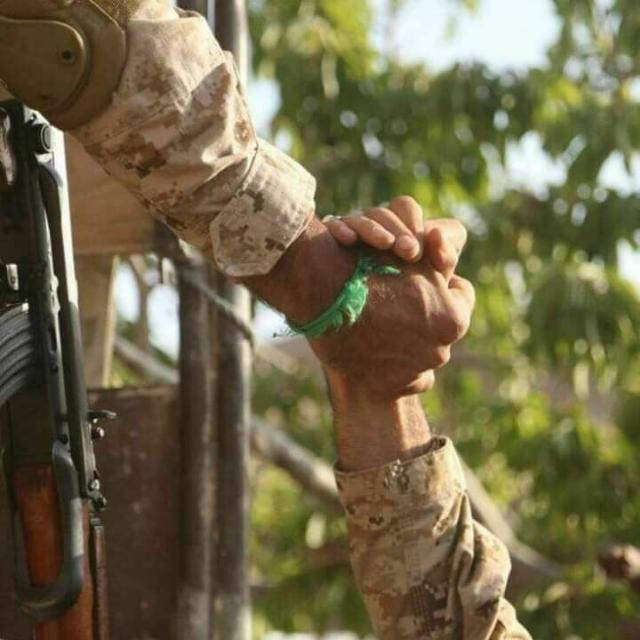 الرّاحِلون في طَريـق العِشق
يعلمون أنَّ البقاء في الرّحِيل..❤