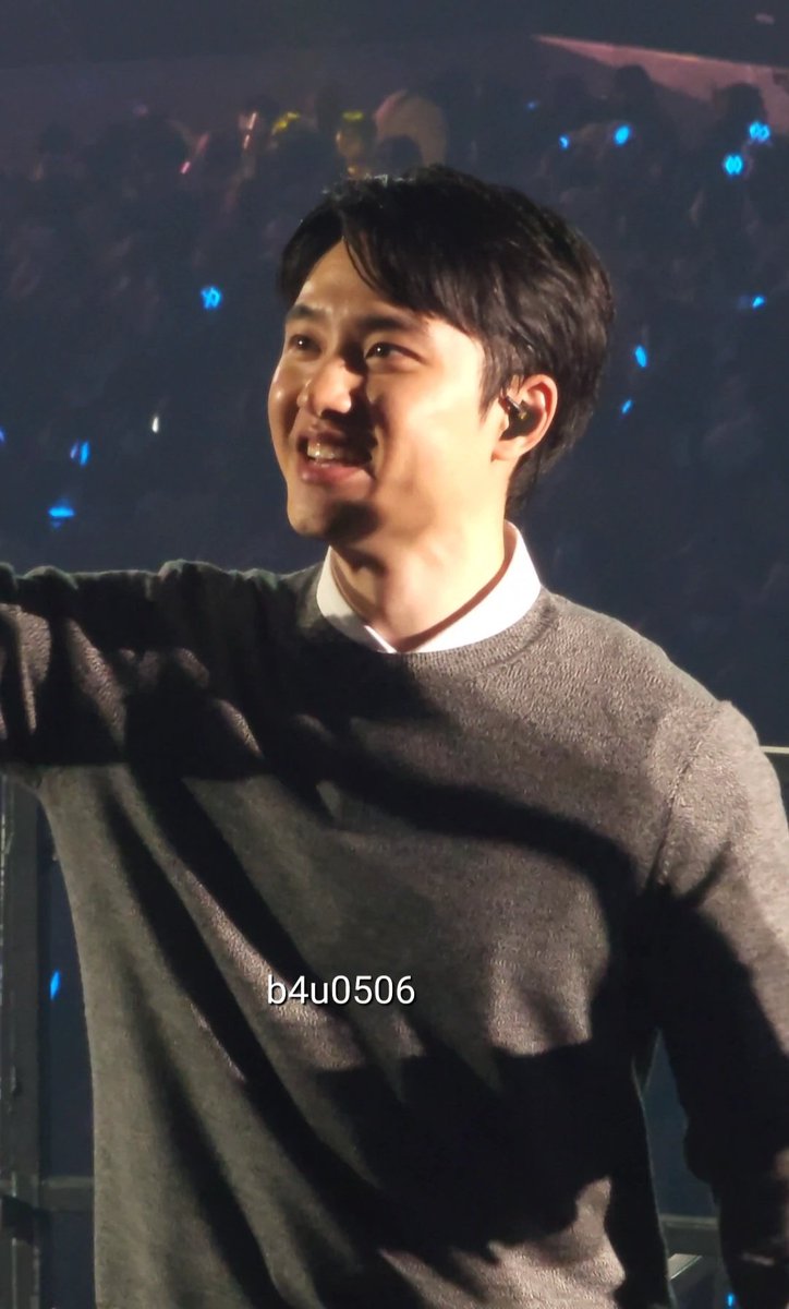 b4u0506's tweet photo. 230409 #디오 #도경수

온세상이 경수를 귀여워해 🩷 https://t.co/OkLhU9eUHw