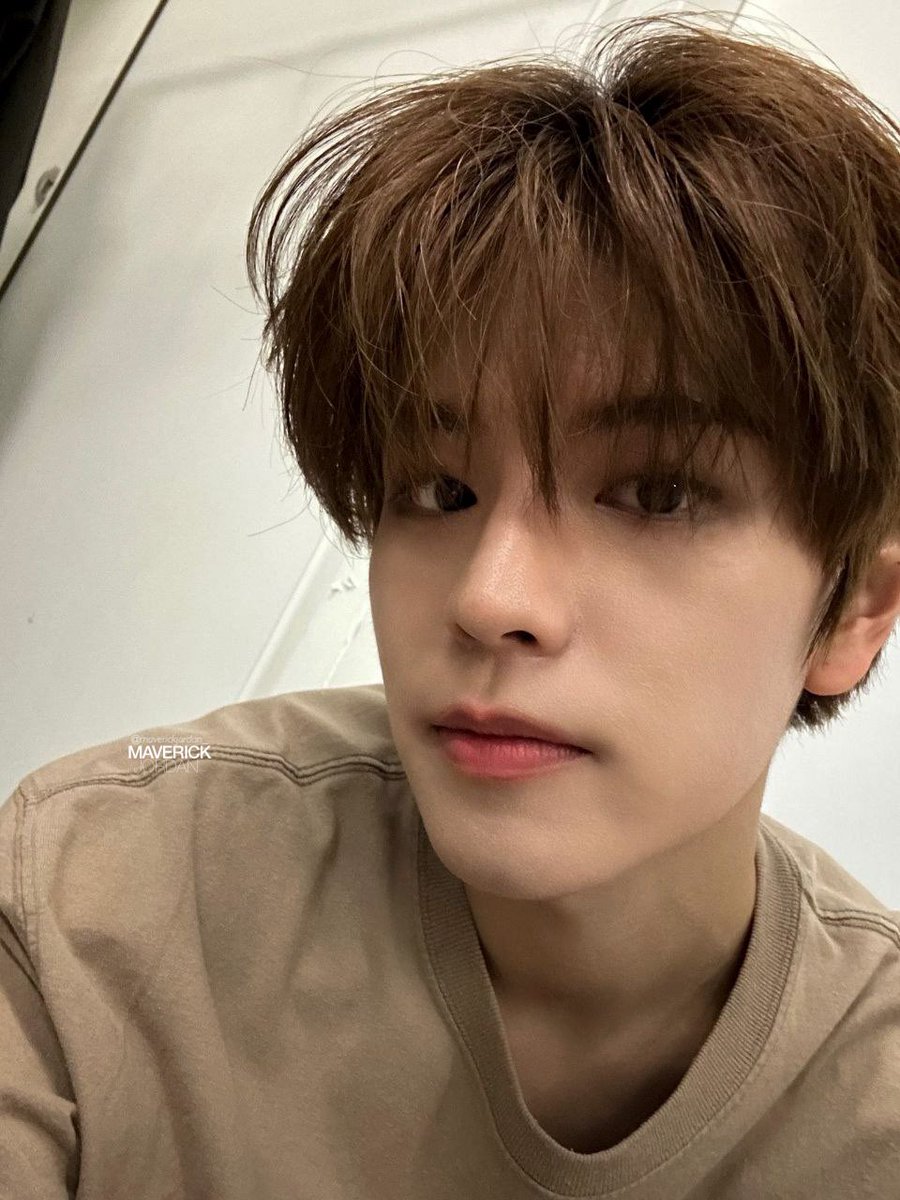 ⠀
⠀
               ──── major.⠀⠀
               
               break's almost over again. :D         

⠀
