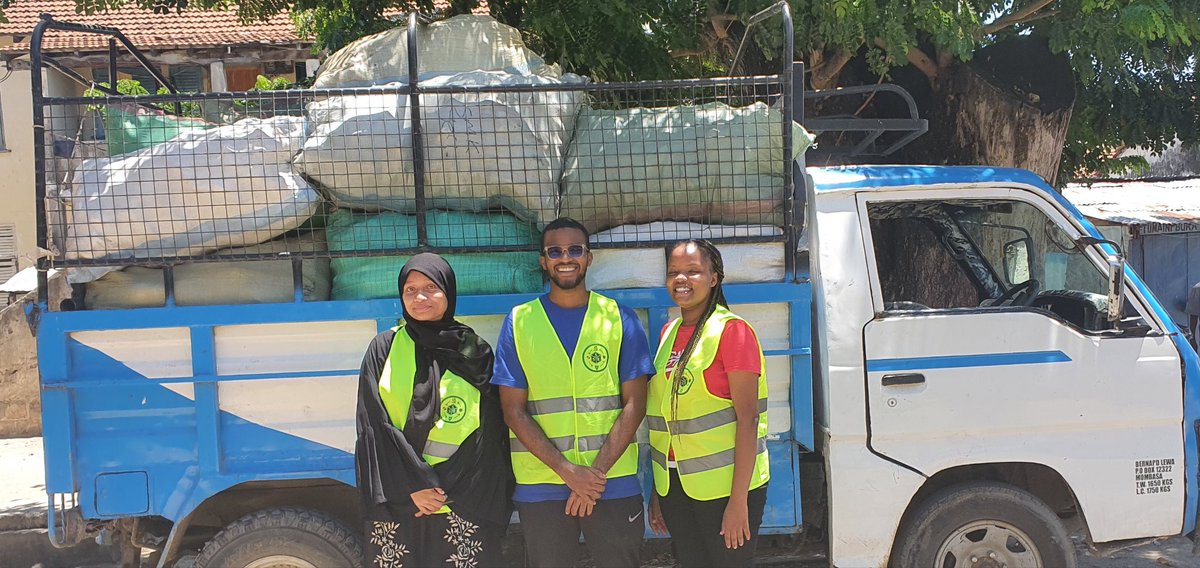 mazrawi69's tweet photo. The results from today's clean-up and pilot testing our collection points in Mouroto was a success. We managed to collect 160kg of PETE that might have damaged our environment, ready for recycling ♻️ #mombasaplasticsprize #sanitation #innovation #oceanplastics #plasticpollution https://t.co/FHu5v95uHz