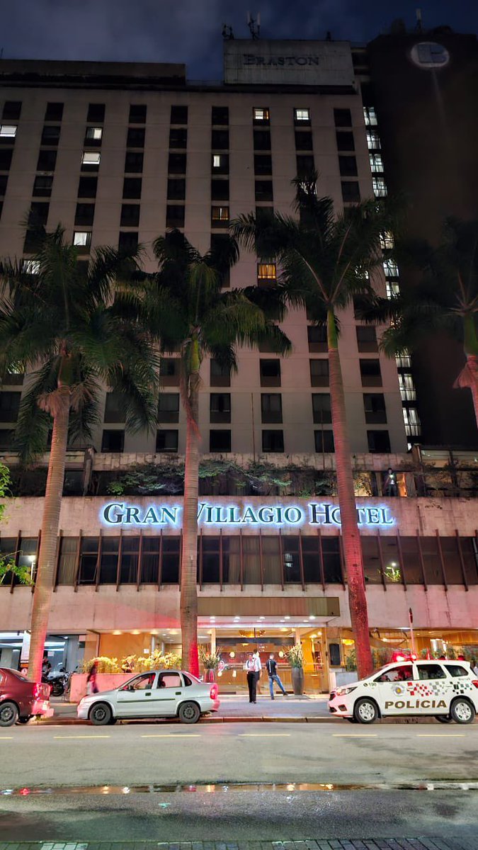 Seja bem vindo a Collection Hotels &amp; Resorts. 
Com retrofit seguindo a todo vapor ex Braston segue com com nova administração e muda o nome para Gran Villagio Hotel By Castelo de Itaipava Hotéis 
R. Martins Fontes, 330 - Consolação, São Paulo - SP, reservas 0800.799.9925