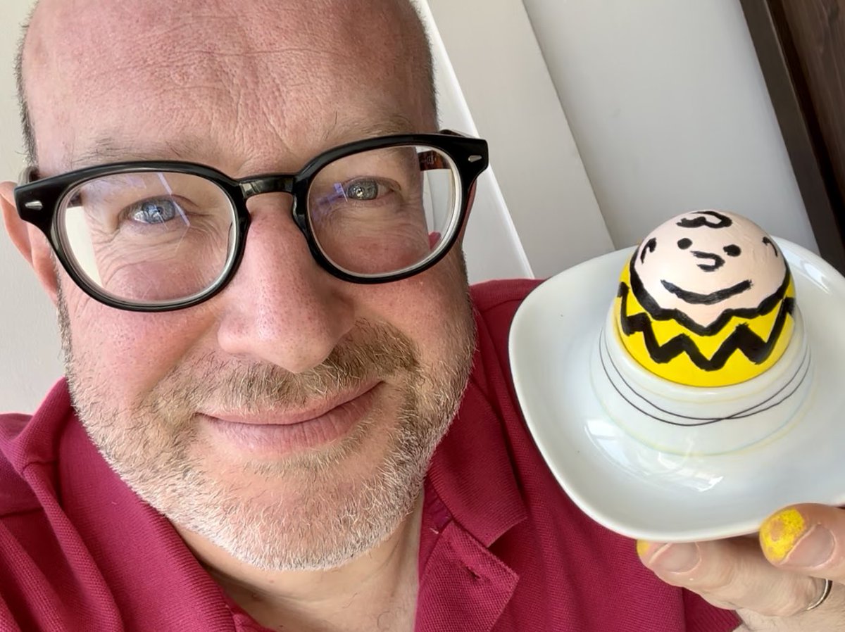 Good grief! 🤓 #Peanuts #HappyEaster