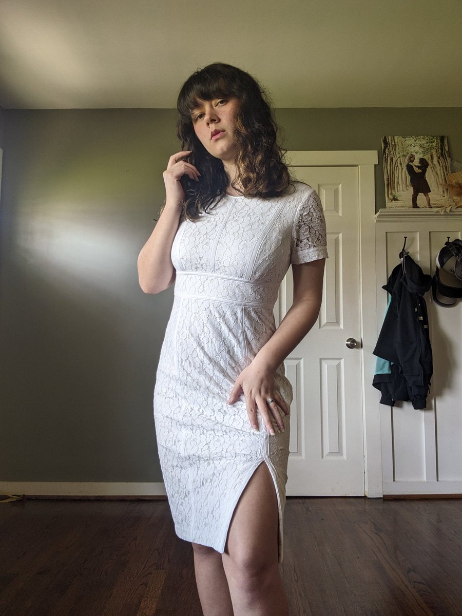 Mayum_s_'s tweet photo. Happy bunny day! I got this Calvin Klein dress for $6 from an antique store and I'll never find anything better 🐰 https://t.co/bHFKL2Pd9M