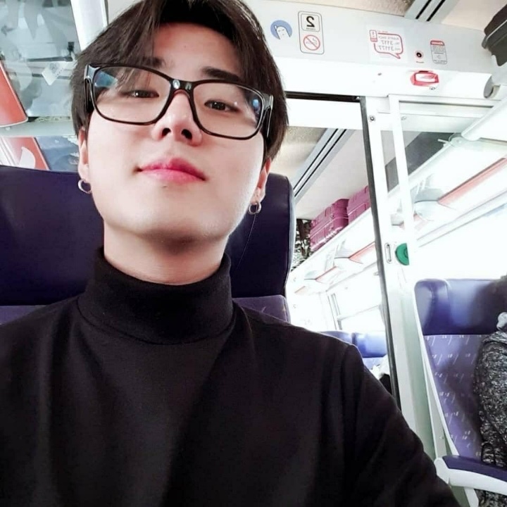 _k1219k_'s tweet photo. D-1 https://t.co/5DbeUCvpe6