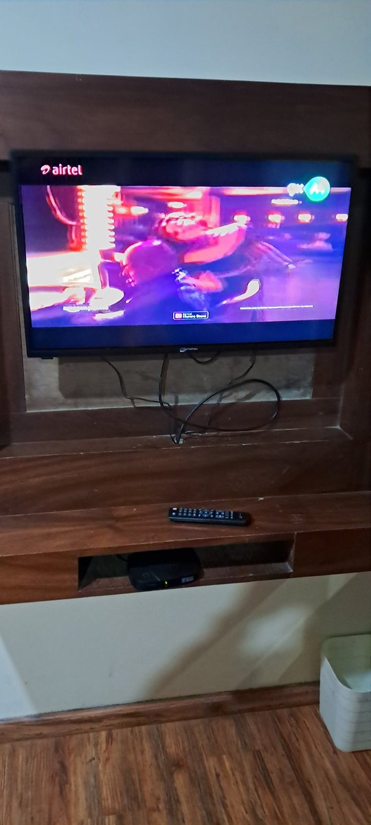 drdorahul's tweet photo. @YatraOfficial Never ever book hotel rooms through yatra, as hotels keep the badly maintained rooms for yatra customers, just had a worst experience and I an denied resolution by yatra.stay away from yatra for hotel bookings .. you will get this type of room even if you spend lot https://t.co/SxsGkzf3ww