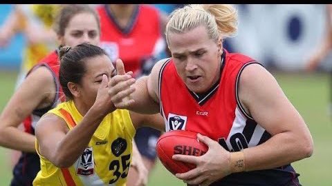 Oli London tweet media