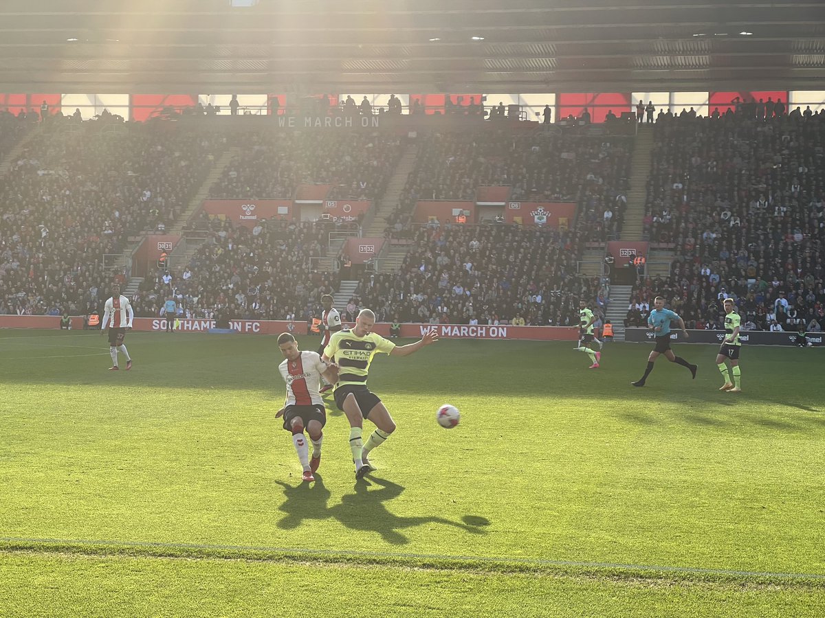 slanza94's tweet photo. I’ve cried 3x in my adult life. The first was at my wedding. Second birth of my twins. Third watching @erling score a 🚲 goal yesterday from the third row. You decide which was the most important https://t.co/0RLau5yZEJ
