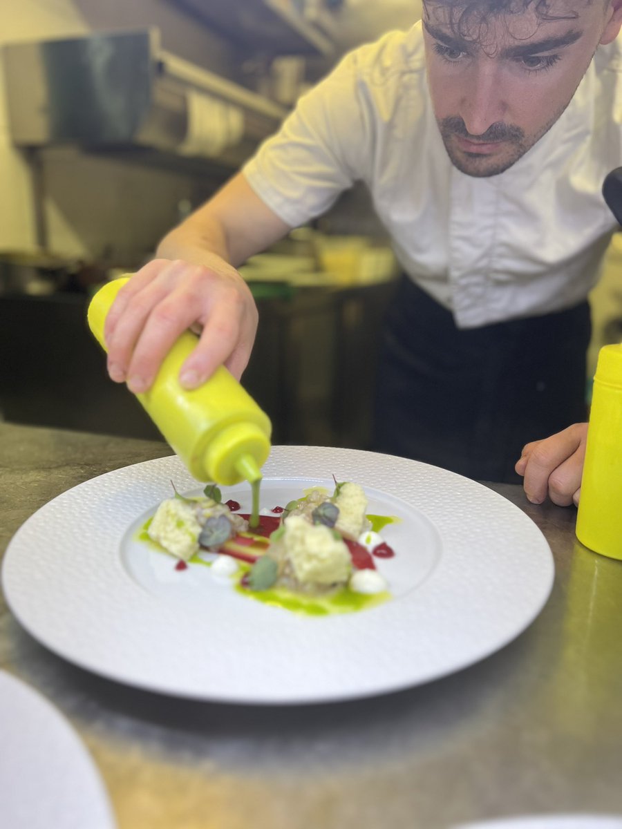 PalazzoPreca's tweet photo. This is what’s happening now live from our kitchen. https://t.co/3BRgtAbCnY