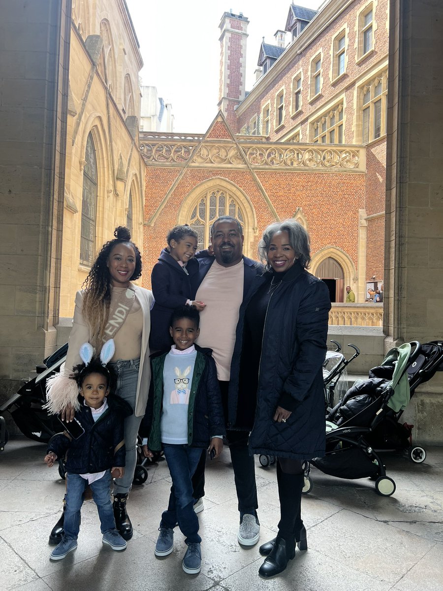 joshuadubois's tweet photo. From the American Church in Paris - He is Risen, Indeed! Hallelujah! https://t.co/lHgf5Pb5sj