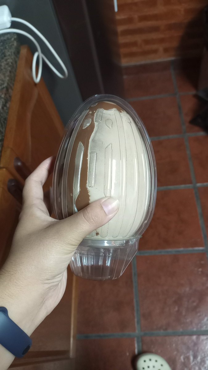 andy_3189's tweet photo. Un avez más, Kinder decepciona! El año próximo le compro el de Rocklets. Vergüenza Kinder. No le voy a dar eso de comer a nadie. https://t.co/B7DSswrE6N