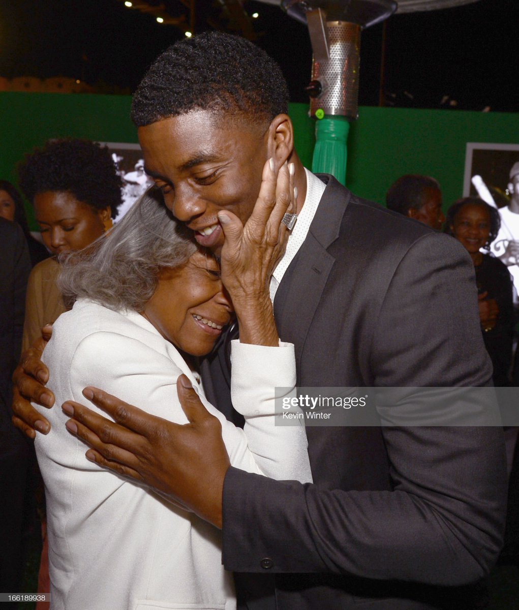 4/9/2013

 Rachel Robinson hugs Chadwick Boseman at the premiere of 42 and it doesn't get much better than this https://t.co/K1uKInbLYc