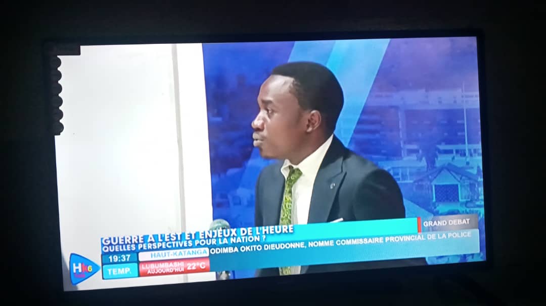 Makaltoussaint1's tweet photo. #Renforcer la cohésion nationale demeure une approche incontournable pour espérer une ère nouvelle dans ce Pays. #ALDEC
@adelekayinda01 @KAPENDASmith https://t.co/UgX9TkaFtp