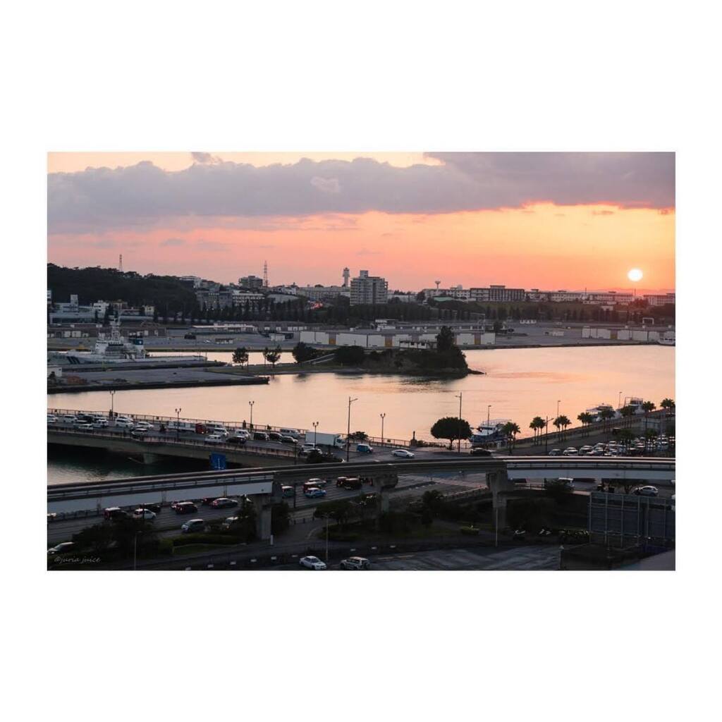 jujuria's tweet photo. #That_day 2023
#Okinawa #Japan #photo
#juriajuicephotography
#Color_Quest https://t.co/IIyUuBvoFL https://t.co/ouCwveD7Q5