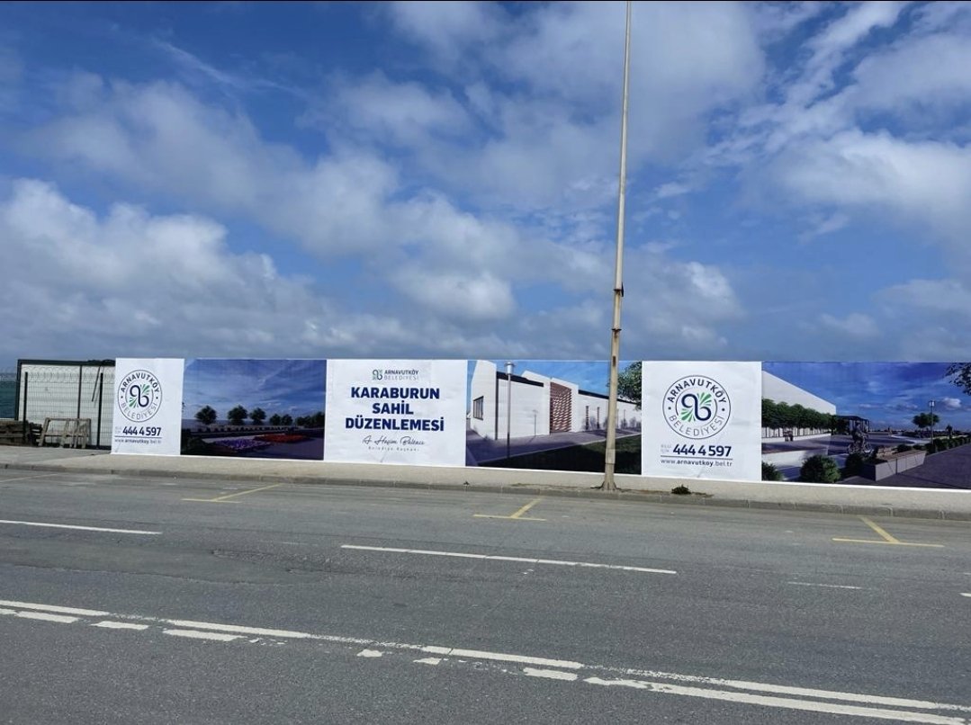 guvenislamoglu's tweet image. Önce Kilyos @SariyerBelediye si
şimdi de @ArnavutkoyBel si.Korunması gereken Karaburun Sahili&apos;ne duvarlar örülüyor.
İşi belediyelere bırakırsanız doğal alan yapay betona dönüşür.
@csbgovtr sayın @murat_kurum buna izin vermeyin. Kıyı şeridi doğal kalmalı...
#Kıyıistilası