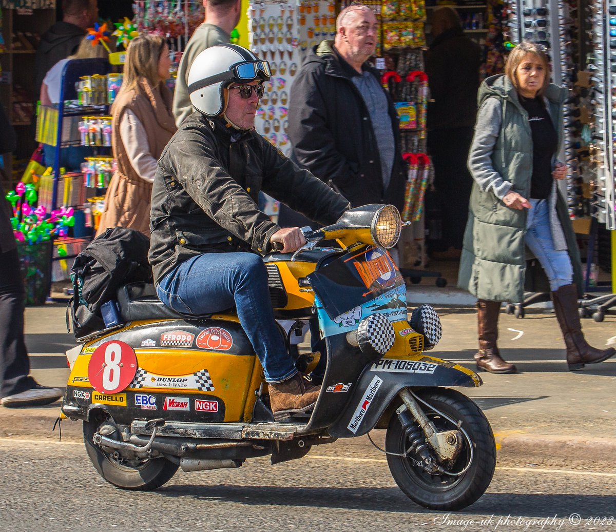imageuk1's tweet photo. Scarborough scooter rally!  @ScSmugglers @trojan_sc @ScooteringMag https://t.co/vNlCrfm2J5