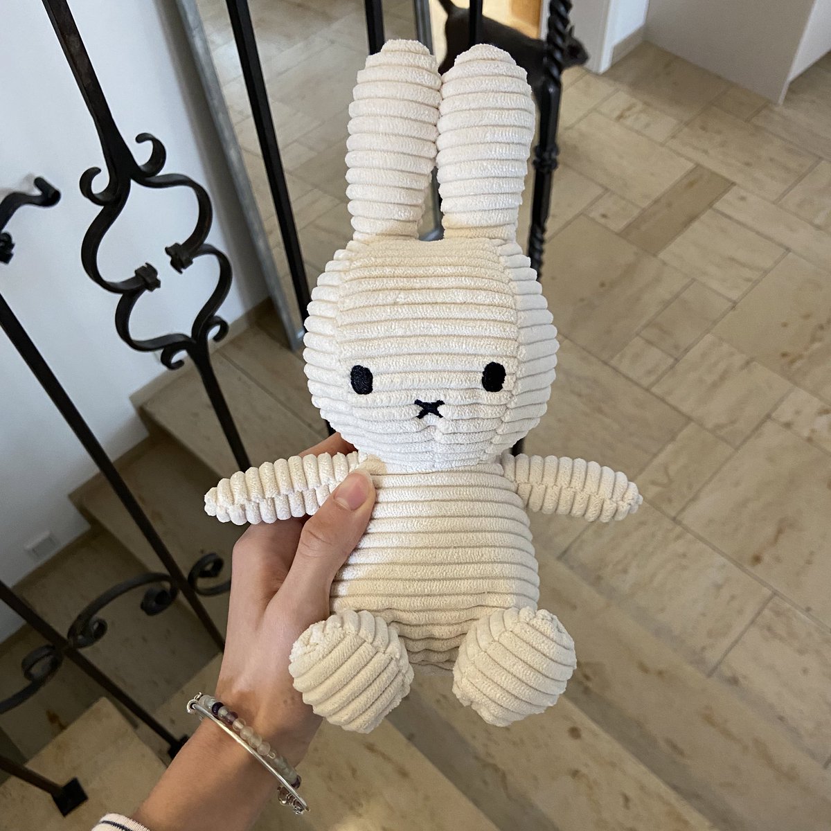 hynoms's tweet photo. happy easter :) https://t.co/29TvoALzib
