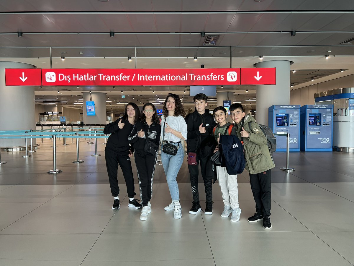 Gaziantep İl Milli Eğitim Müdürlüğü Erasmus + Okul Eğitimi Akreditasyonu Grup Öğrenci Faaliyeti için Hüsnü Dumlu  İmam Hatip Ortaokulu olarak Prag yolculuğuna çıkıyoruz 🌏📌📎

<a href="/yasintepe/">Yasin TEPE</a> <a href="/M_A_Tiryakioglu/">Mehmet Ali TİRYAKİOĞLU🇹🇷</a> 
<a href="/ulusalajans/">Türkiye Ulusal Ajansı 🇹🇷 Turkish NA</a>
<a href="/_kayazehra/">Zehra KAYA</a> 
<a href="/etwgaziantep/">Erasmus / eTwinning Gaziantep</a> 
@husnudumluiho