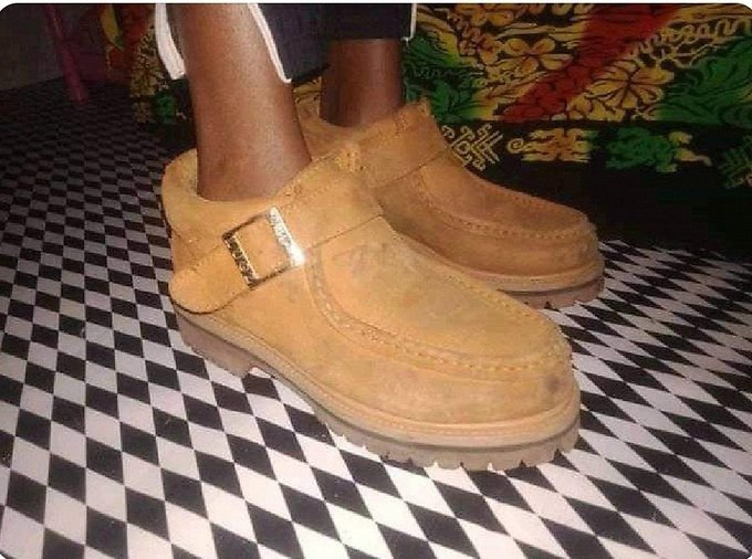 PediMathare's tweet photo. Ebu nisaidie Mem yako ndakugei 😂 https://t.co/8hthX1GmLO
