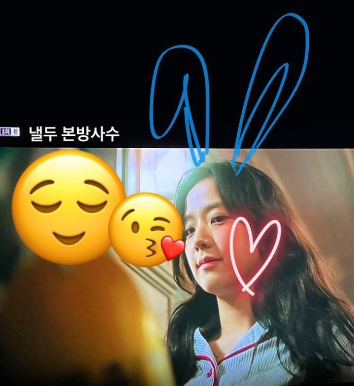 Sloane🌹👀 On Twitter Soojin Supporting Jisoos Acting Debut And