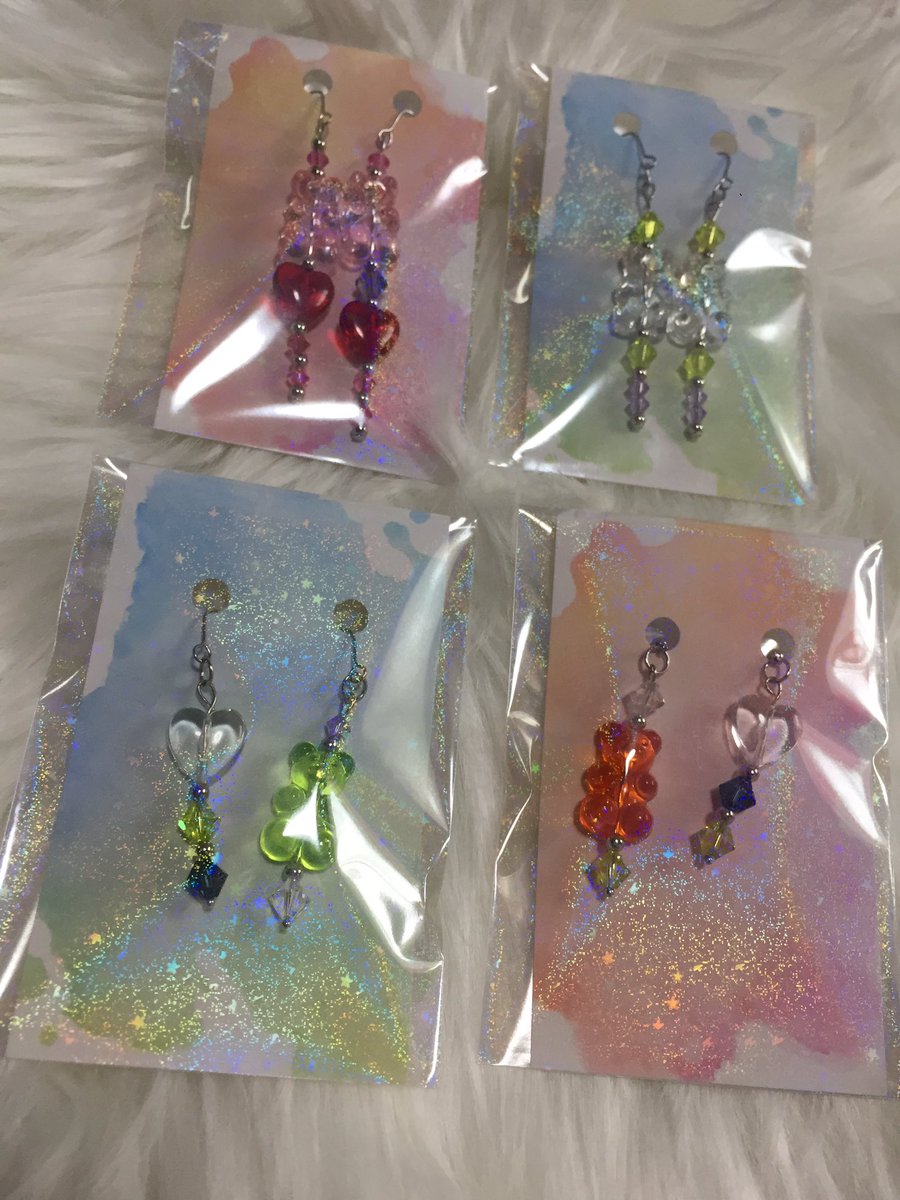 mtmtmtmt3929's tweet photo. #春に集うみんなの作品展
4/10 New Accessory♡
18時〜Open

こちらの商品はステンレスピアス使用してます☆
イヤリングに変更も可能ですʕ•ᴥ•ʔ
お気軽にご相談下さい☺︎

BASE、minneにて販売中🧸💕
minne♡https://t.co/NtQdeyeLEp
BASE♡https://t.co/dRMaHcff5g https://t.co/XzdiK6dlh6
