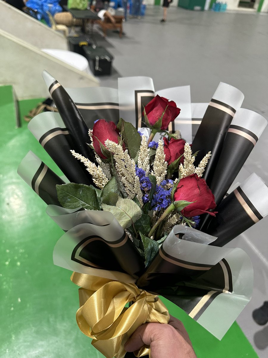 jeffjumarang's tweet photo. I love you, LK. Thank you. 

#RandomTweet https://t.co/lpNr92PmAX