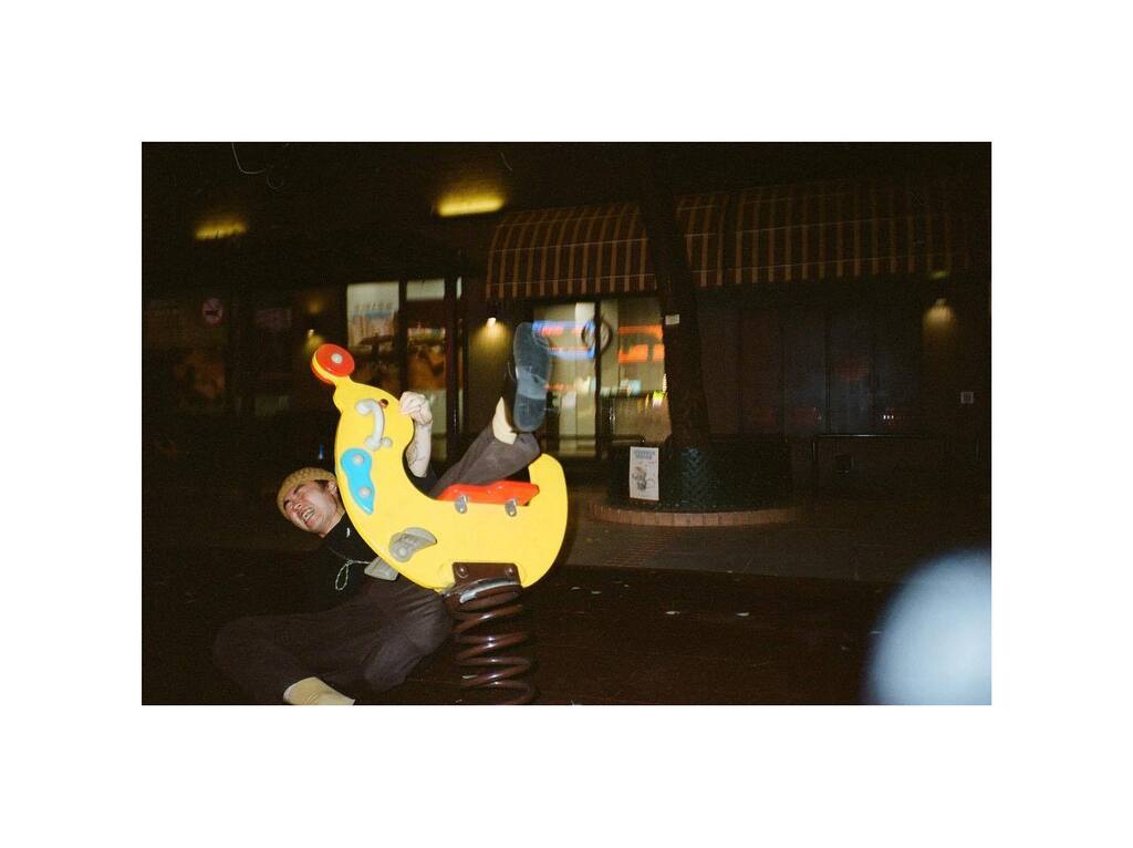 Hu9oWon9's tweet photo. 作為木之葉忍村嘅人🥷
會唔會太癈呀 喵～

#streetphotography #film #photo #35mm #pointandshootcamera #kyocera #yashicat3 #zeiss https://t.co/H9Ok6eLnxt https://t.co/BVUzHvi2Z8