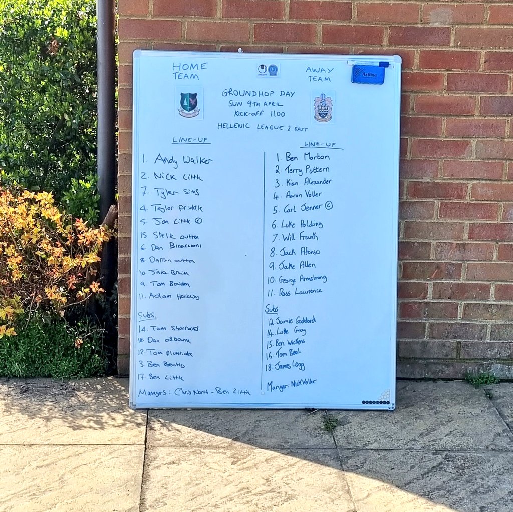 Vandaag groundhoppen in de bodem van de Engelse voetbalpiramide. De 1e aftrap was om 11.00 uur.

Relatief veel volk (271 toeschouwers) zagen Watlington Town thuis met 0-10 verliezen van Newbury FC, de aankomend kampioen.