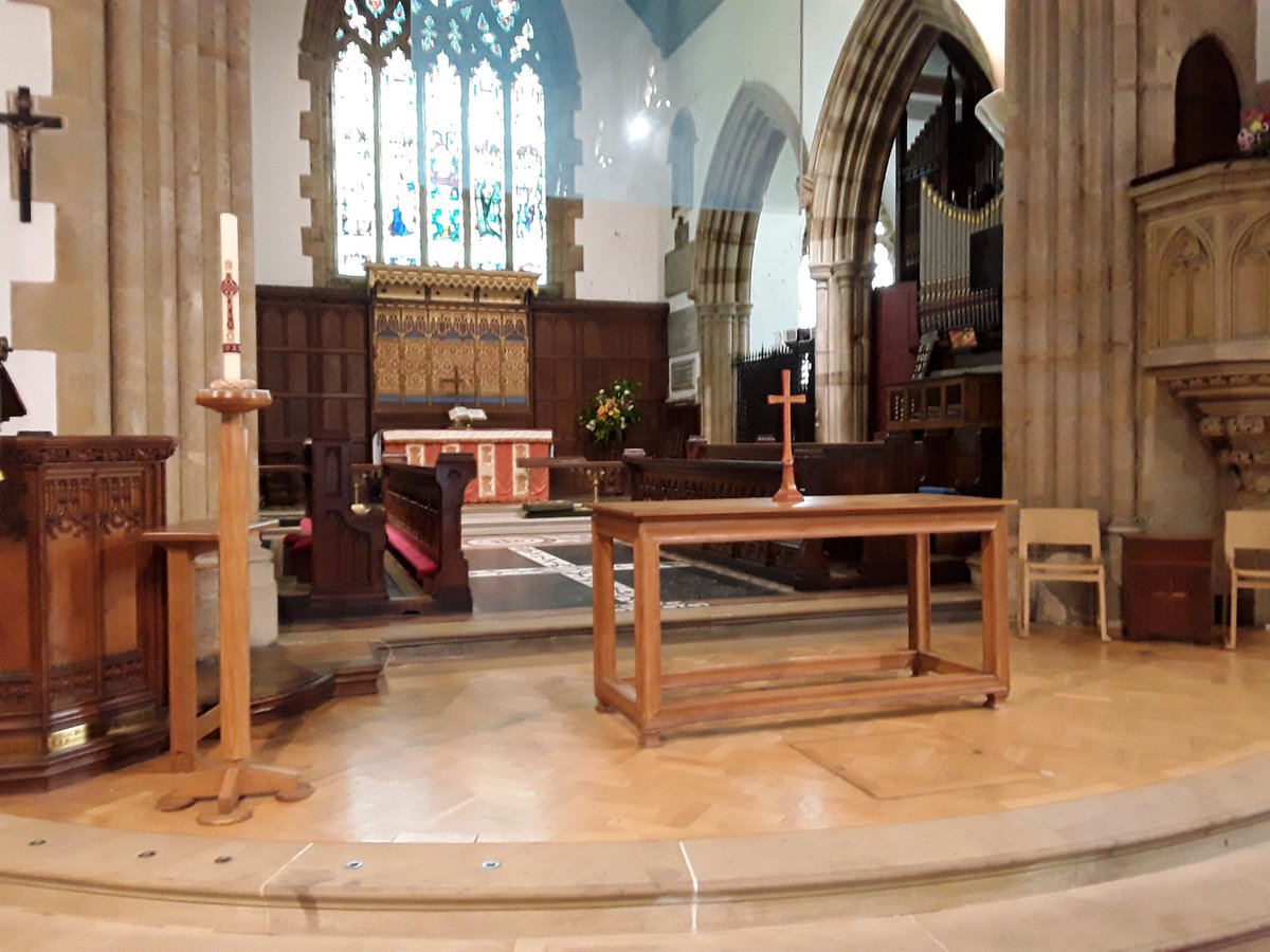 HolyTrinityHpp's tweet photo. Happy Easter! All quiet now in our church &amp; churchyard after a wonderful joyful morning of #Easter worship.  Quiet &amp; reflective #BCP at 8am, packed out at 10am for an exuberant Celebration #Communion, followed by an #EasterEggHunt.  #Alleluia !  #ChristIsRisen !  @ChichesterDio https://t.co/BE1ryr9xLA