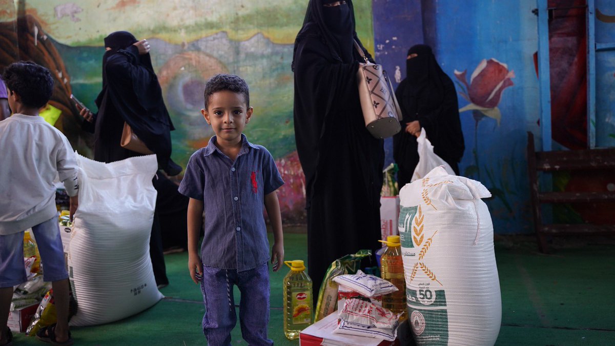 Itsnvbil's tweet photo. Salam aleykoum, on approche des 10 derniers jours du ramadan et, afin de ne pas oublier nos frères et sœurs qui jeûnent mais qui ne peuvent pas le rompre avec un bon repas, nous avons décidé d’ouvrir une cagnotte afin de leur venir en aide !! Toutes les explications ici ⬇️⬇️⬇️ https://t.co/QuUlKUh9Yq