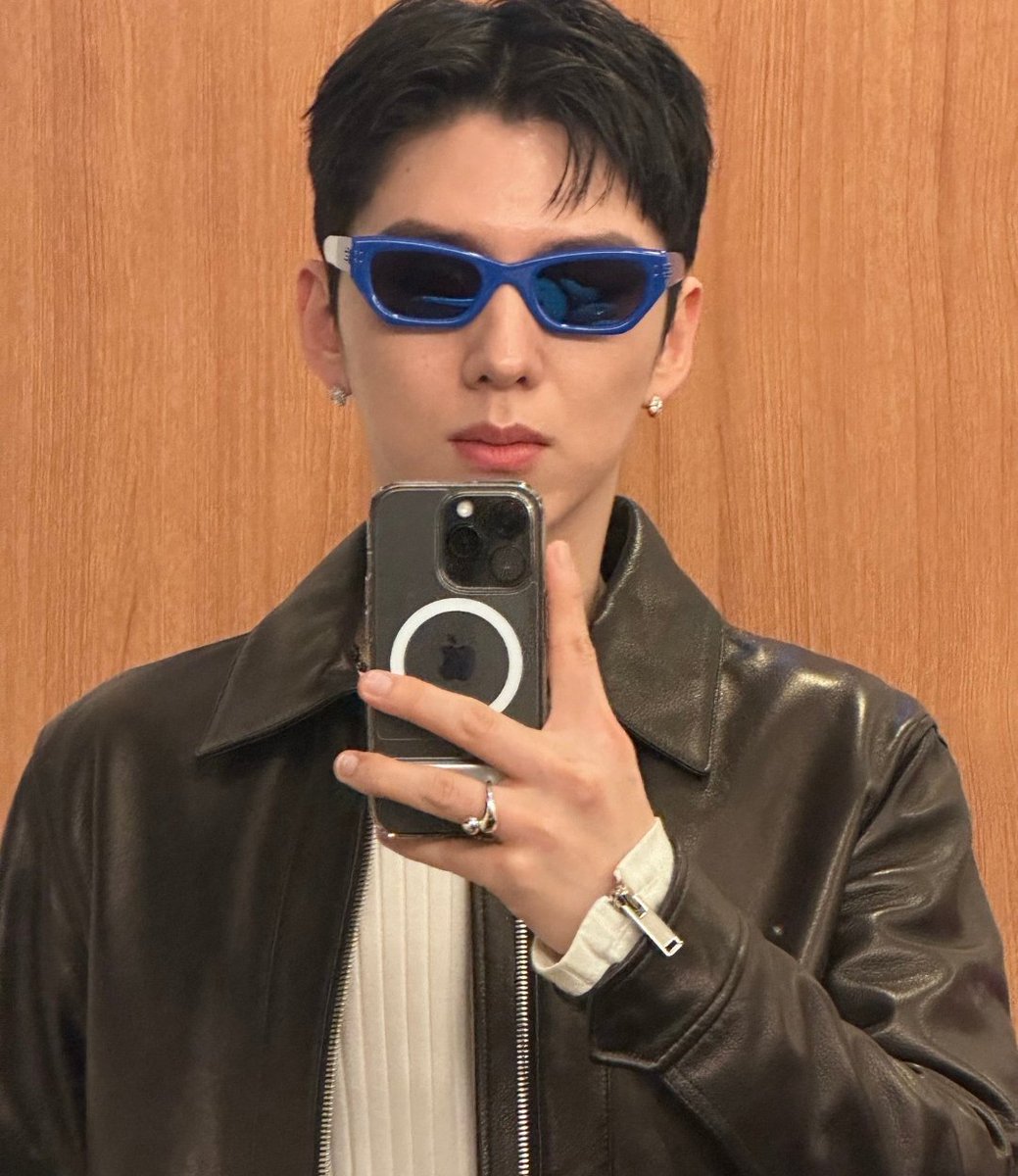 Crimson_dreams on Twitter "RT joobiecore dad core"