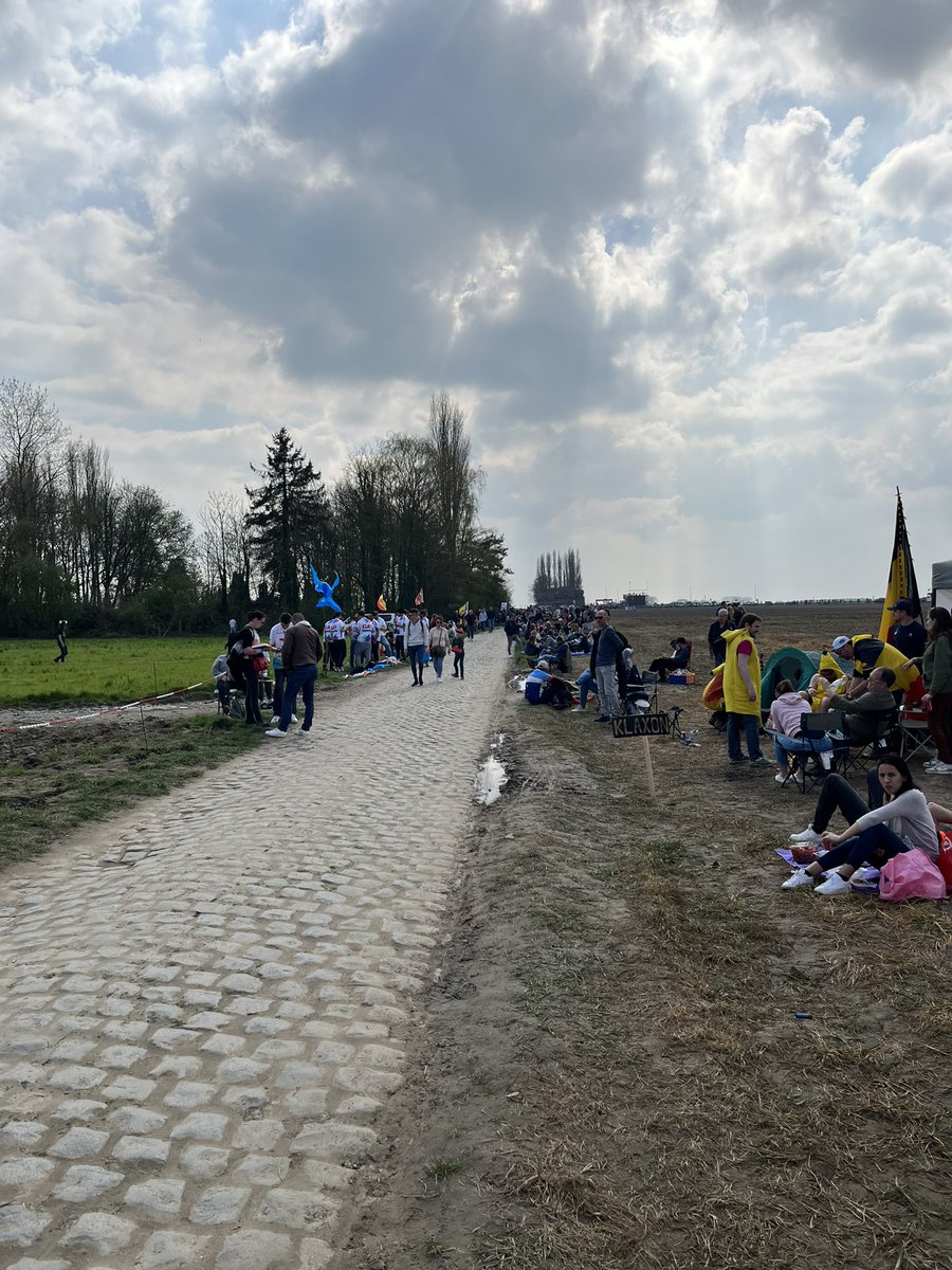 maddocks_andy's tweet photo. @polocini Party on Carrefore de l’abre https://t.co/a1A0b06TpT